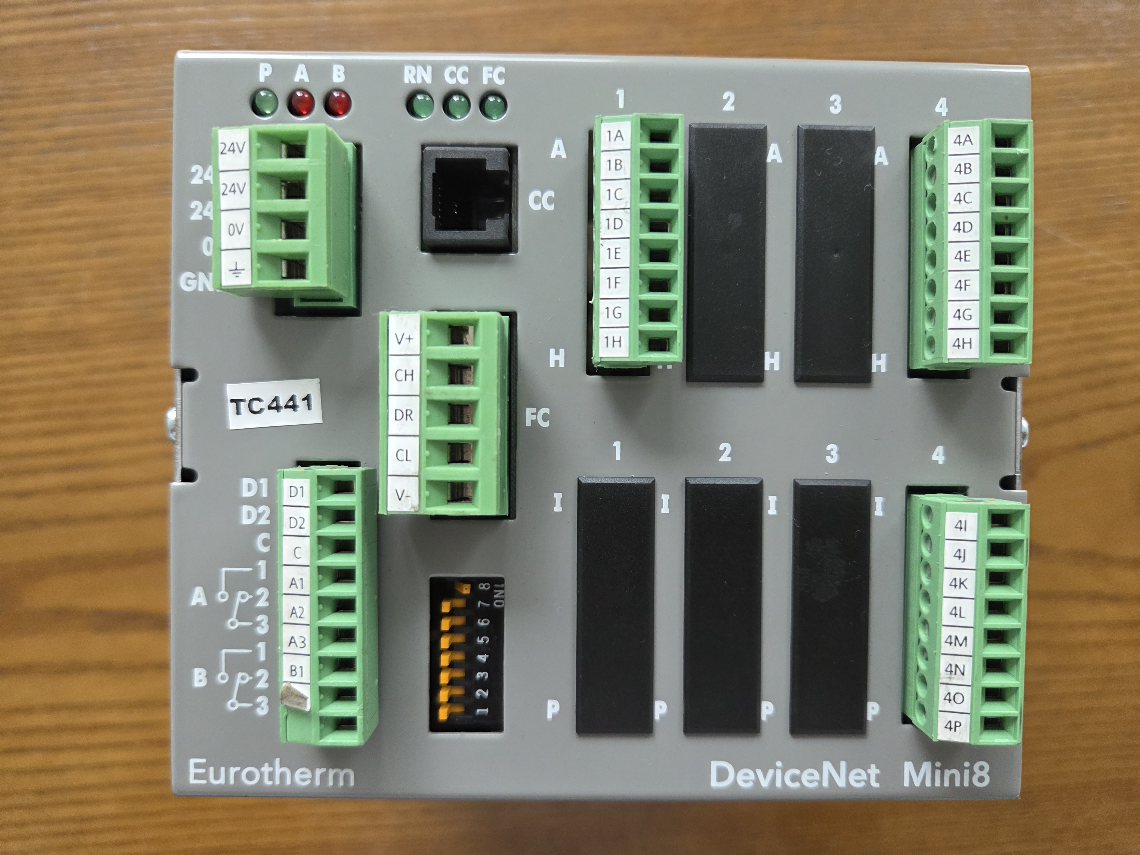 0190-40894 Mini8 Controller